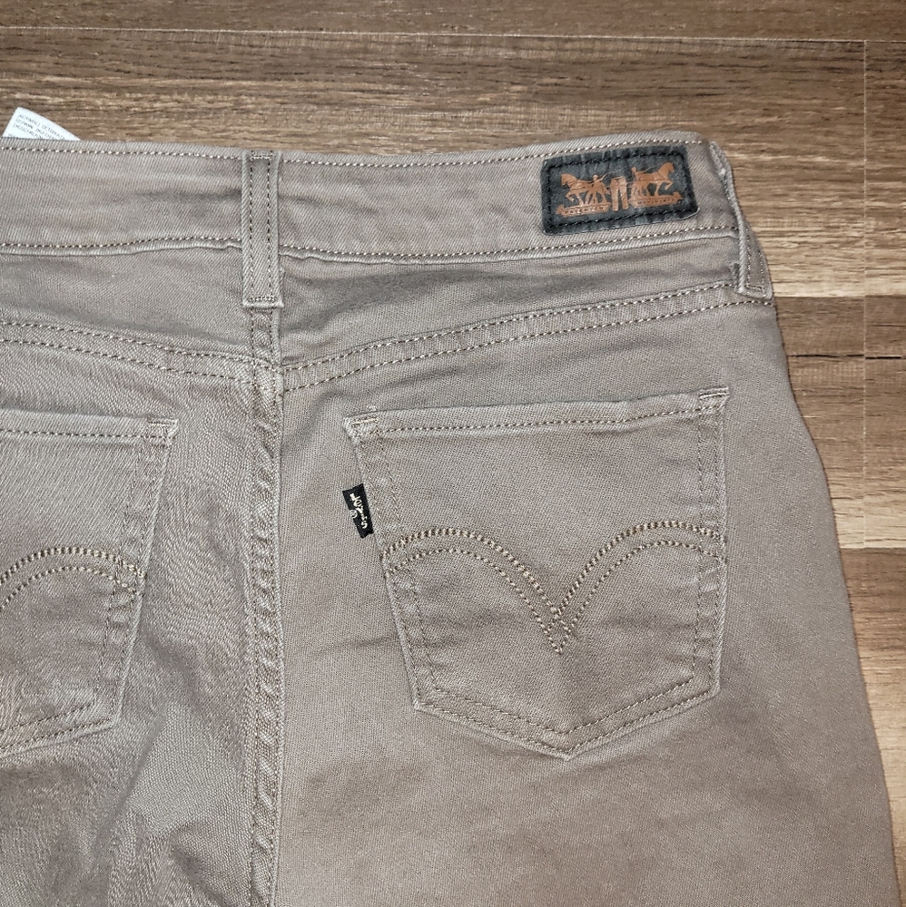 Levi's womens legging jeans W28xL32